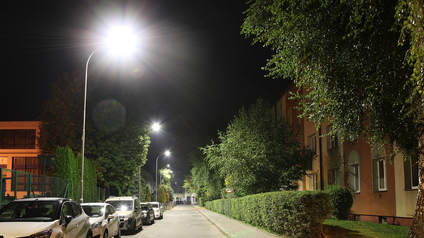 Ulice Rzeszowa - Oświetlenie Lampa PIKE J DOB